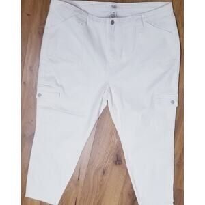 NWOTs Judy Blue Hi-Waist Cargo Straight White Denim Jeans Coastal Women Size 22W